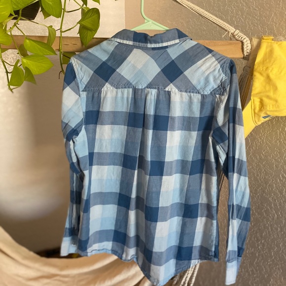 Comfy plaid button up - Picture 2 of 3